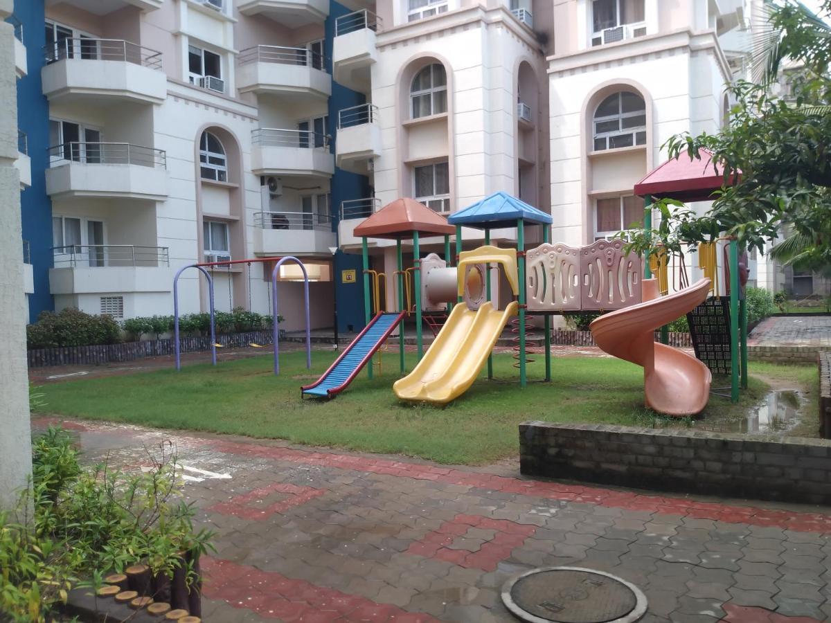 ลา ปลาตินา พรีเมียม สวีท Hotel ปูรี ภายนอก รูปภาพ